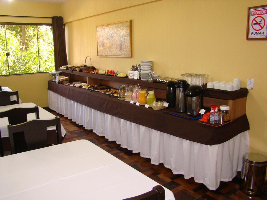 Villa Iguacu Palace Hotel Фос-ду-Игуасу Экстерьер фото
